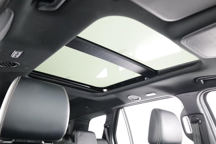 2024 Ford Everest Platinum