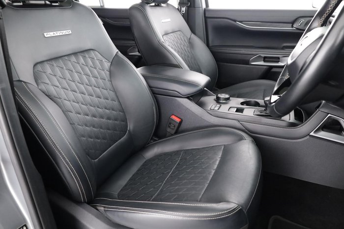 2024 Ford Everest Platinum