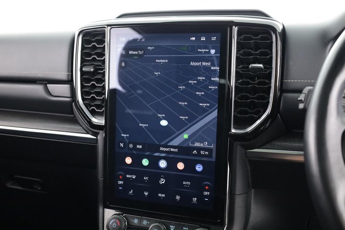 2024 Ford Everest Platinum