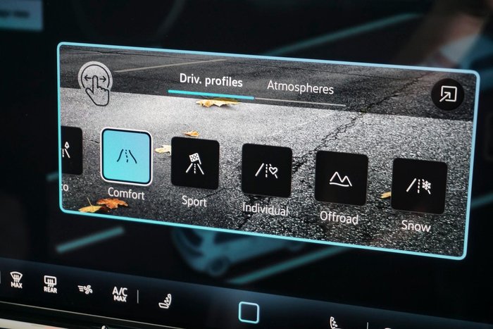 2025 Volkswagen Tiguan 150TSI R-Line