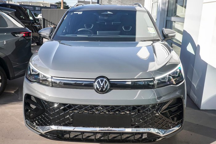 2025 Volkswagen Tiguan 150TSI R-Line