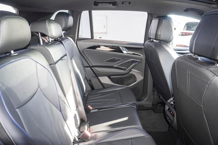 2025 Volkswagen Tiguan 195TSI R-Line