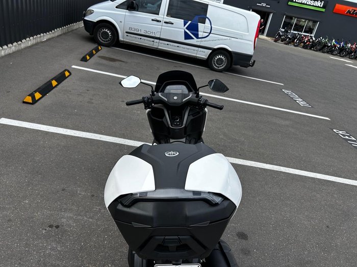 2025 Yamaha NMAX 155 ABS (GPD155A) NMAX White