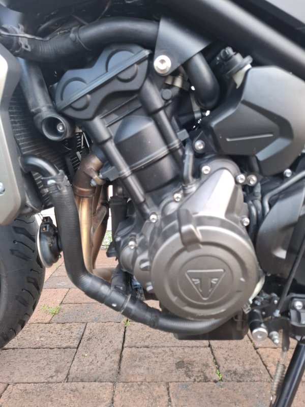 2021 Triumph TRIDENT 660 BLACK