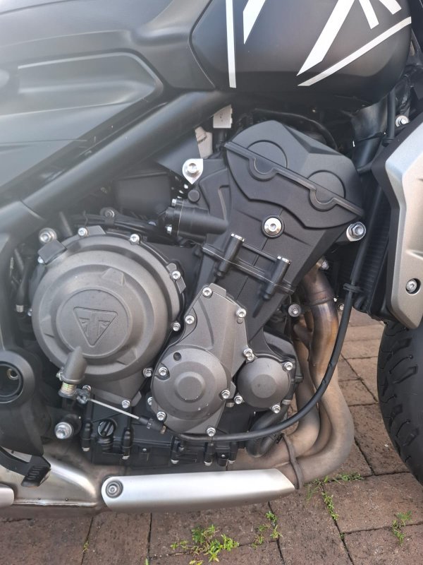 2021 Triumph TRIDENT 660 BLACK