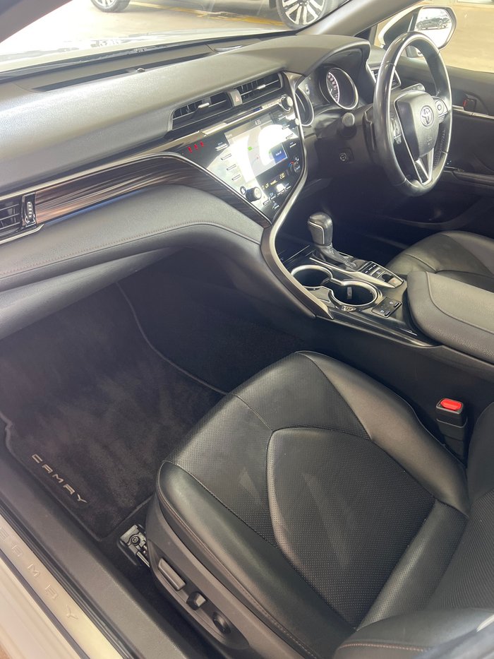 2019 Toyota Camry SL