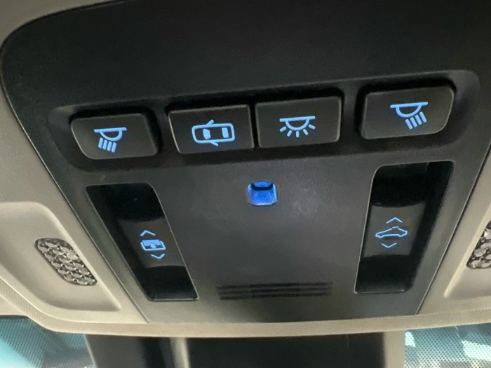 2019 Toyota Camry SL