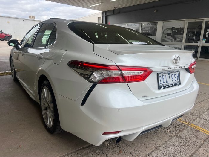 2019 Toyota Camry SL