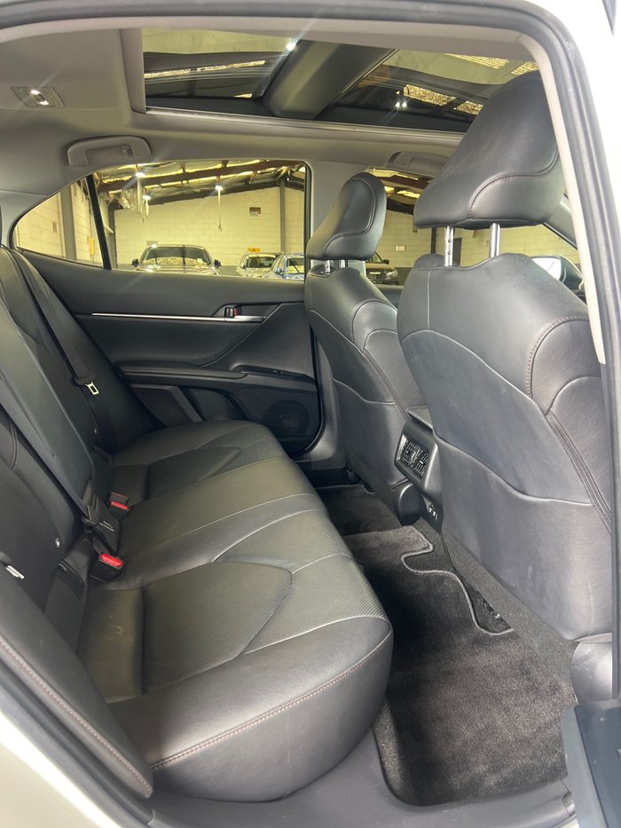 2019 Toyota Camry SL