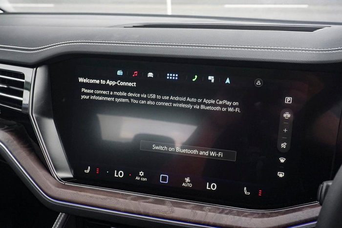 2025 Volkswagen Touareg 170TDI