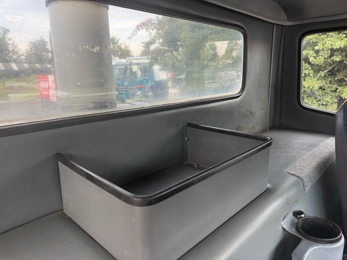 2017 Iveco Acco K2350G 320 WHITE