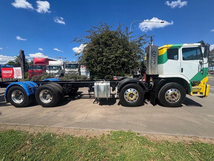 2017 Iveco Acco