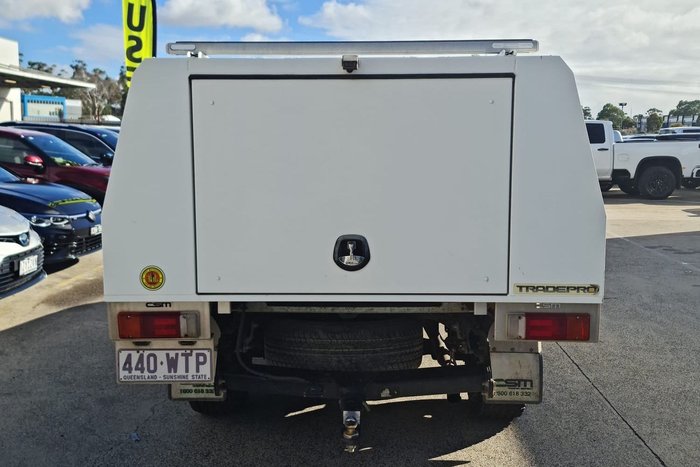 2016 Toyota Hilux SR