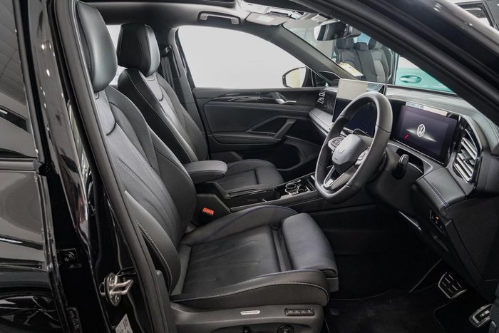 2026 Volkswagen Tiguan 195TSI R-Line