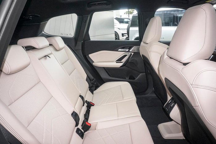 2025 BMW X1 xDrive20i