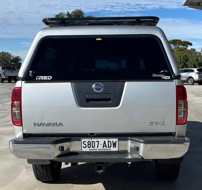 2009 Nissan Navara ST-X