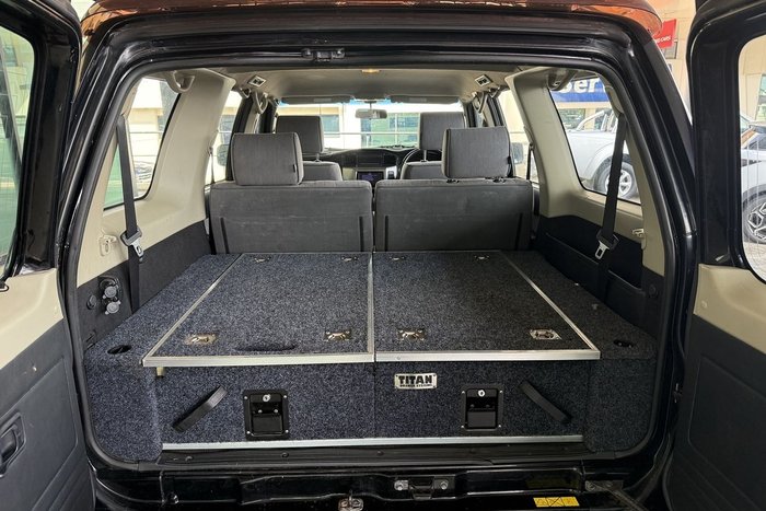 2014 Nissan Patrol ST Titanium