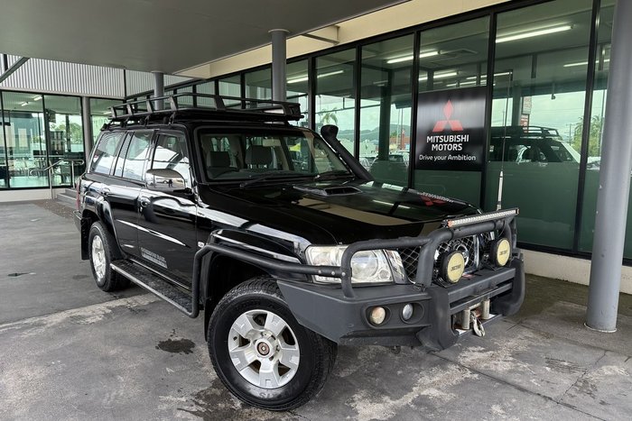 2014 Nissan Patrol ST Titanium