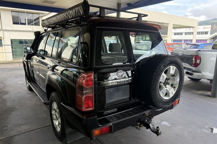 2014 Nissan Patrol ST Titanium