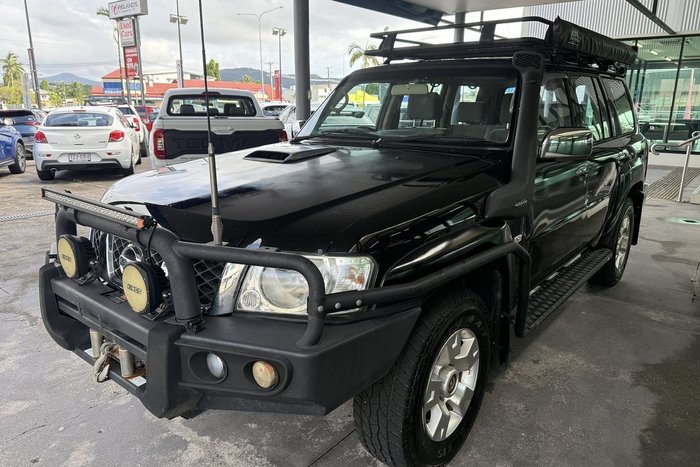 2014 Nissan Patrol ST Titanium