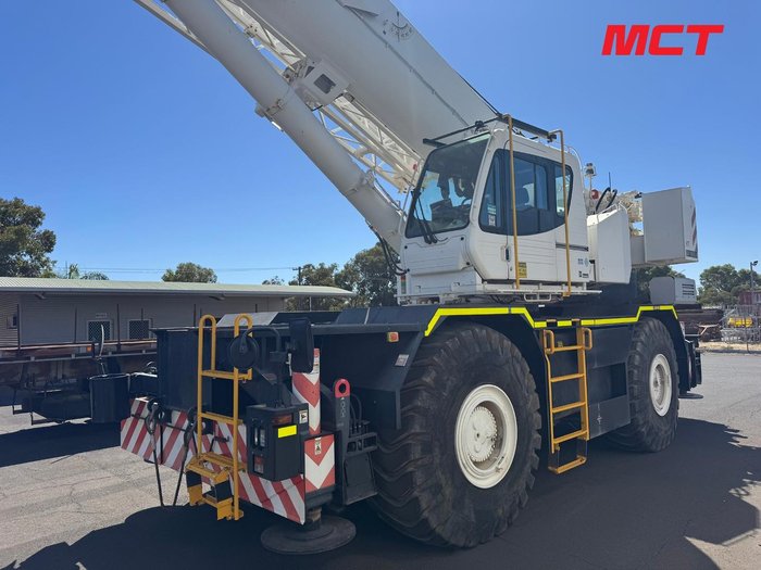 2021 Tadano Gr-700E-4