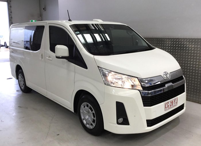 2022 Toyota Hiace