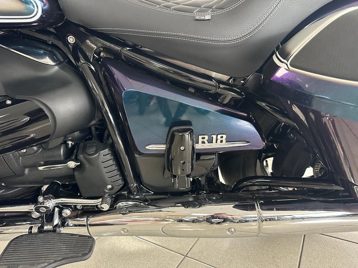 2023 BMW R 18 B R 18 Purple