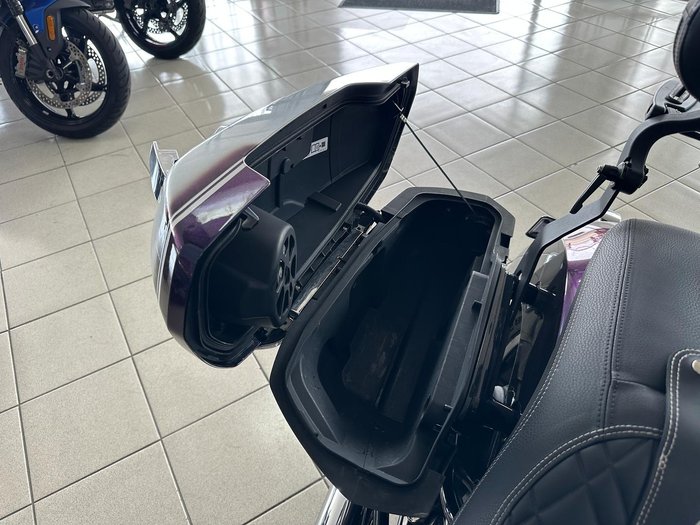 2023 BMW R 18 B R 18 Purple