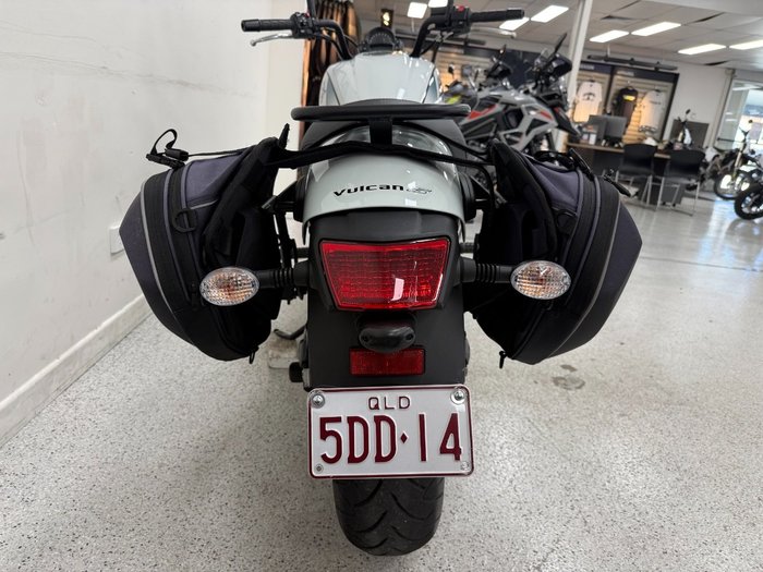 2022 Kawasaki VULCAN S White