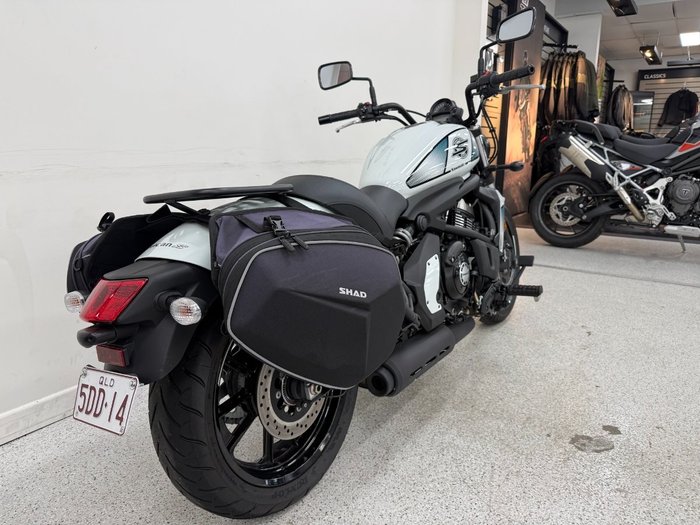 2022 Kawasaki VULCAN S White