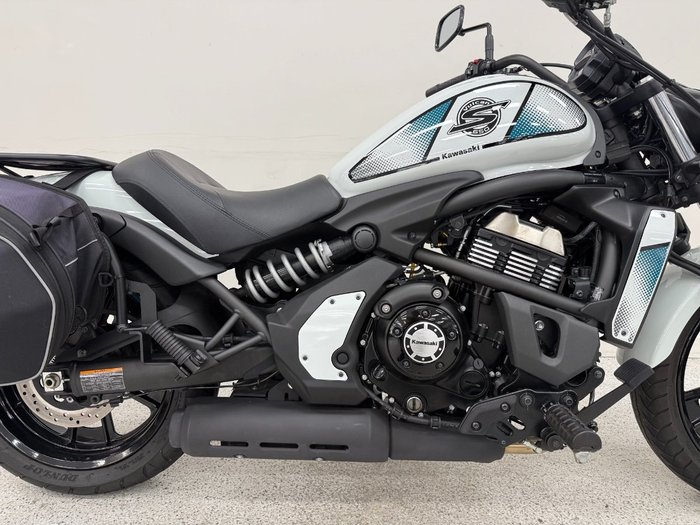 2022 Kawasaki VULCAN S White