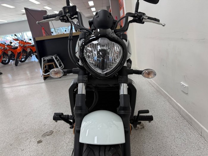 2022 Kawasaki VULCAN S White
