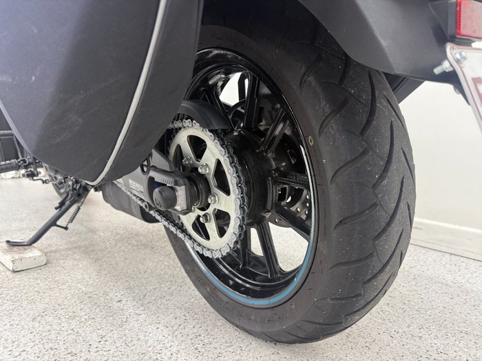 2022 Kawasaki VULCAN S White