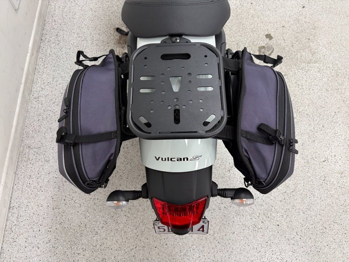 2022 Kawasaki VULCAN S White