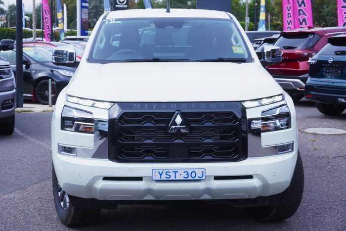 2025 Mitsubishi Triton GLS