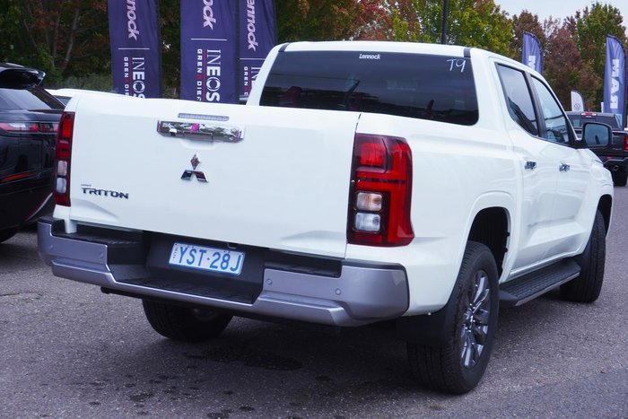 2025 Mitsubishi Triton GLS