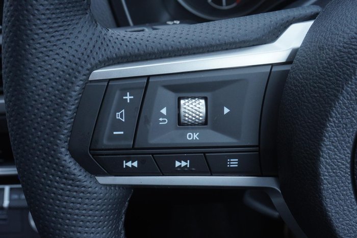 2025 Mitsubishi Triton GLS