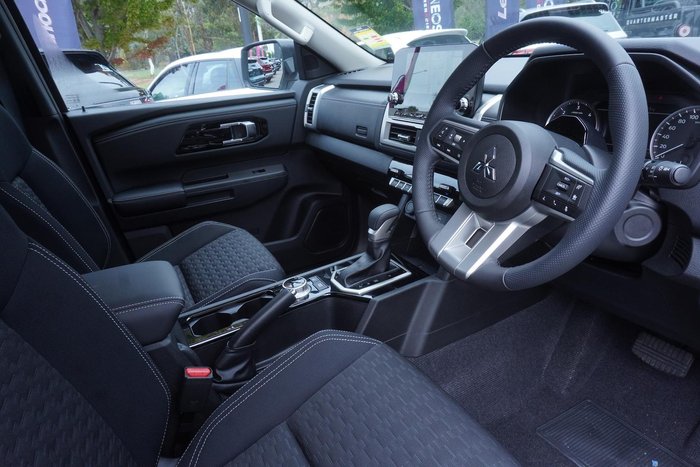 2025 Mitsubishi Triton GLS