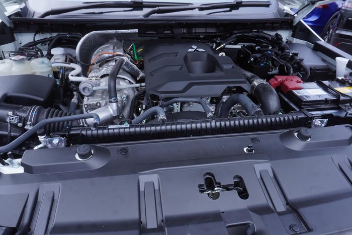 2025 Mitsubishi Triton GLS