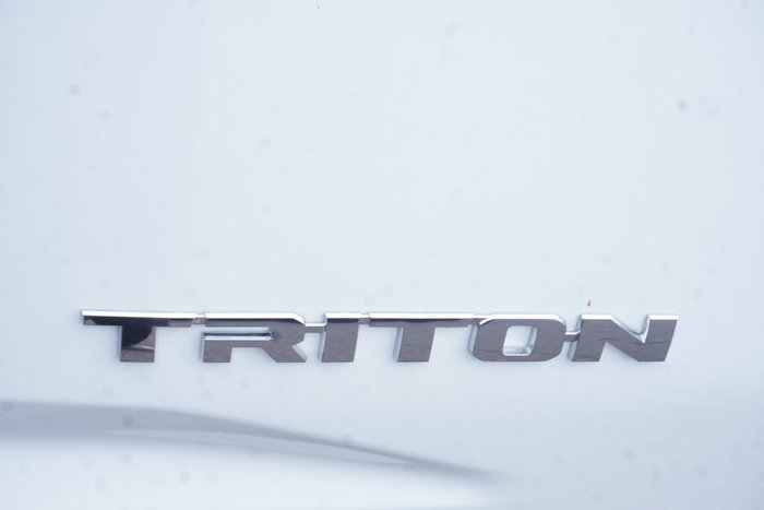 2025 Mitsubishi Triton GLS