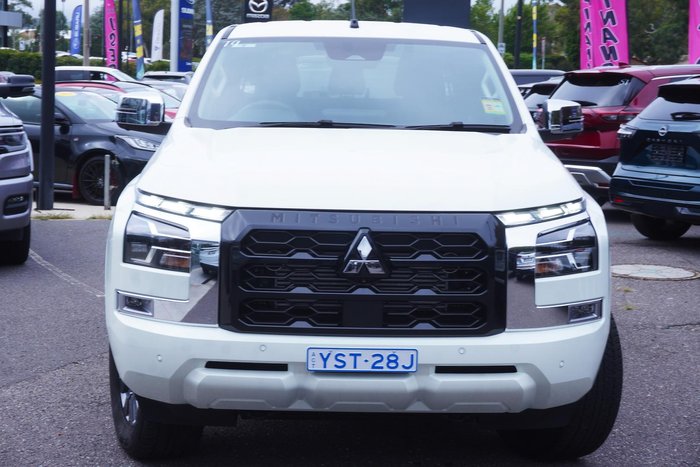 2025 Mitsubishi Triton GLS