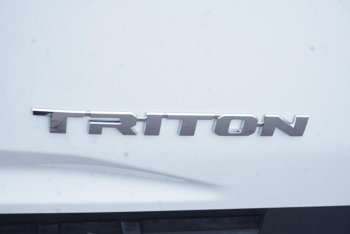 2025 Mitsubishi Triton GLS