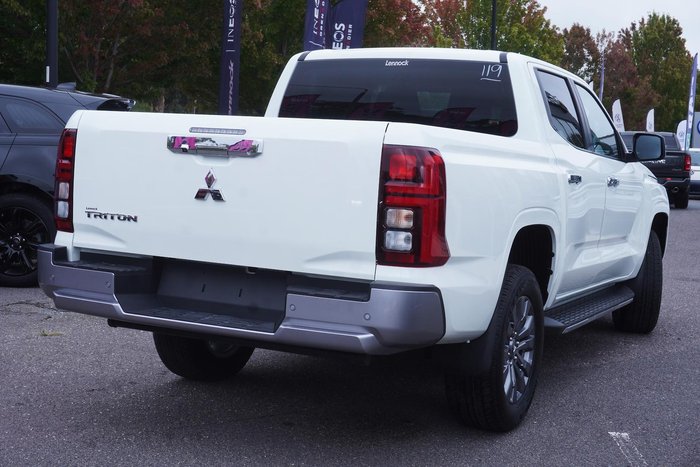 2025 Mitsubishi Triton GLS