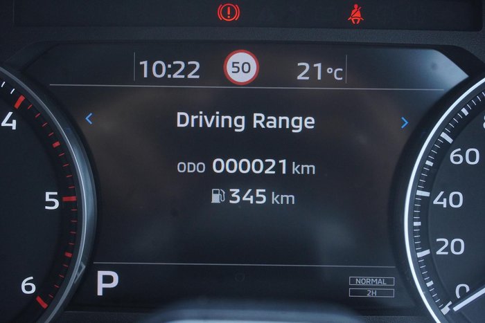 2025 Mitsubishi Triton GLS