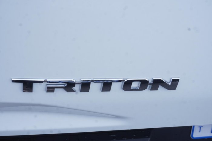 2025 Mitsubishi Triton GLS