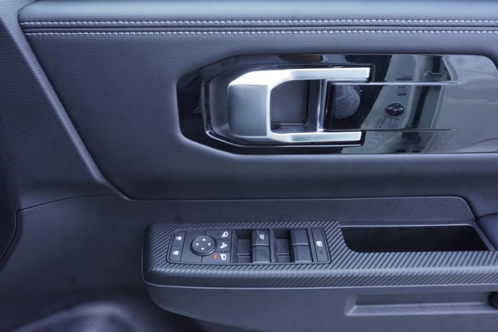 2025 Mitsubishi Triton GLS