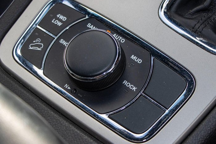 2021 Jeep Grand Cherokee Night Eagle