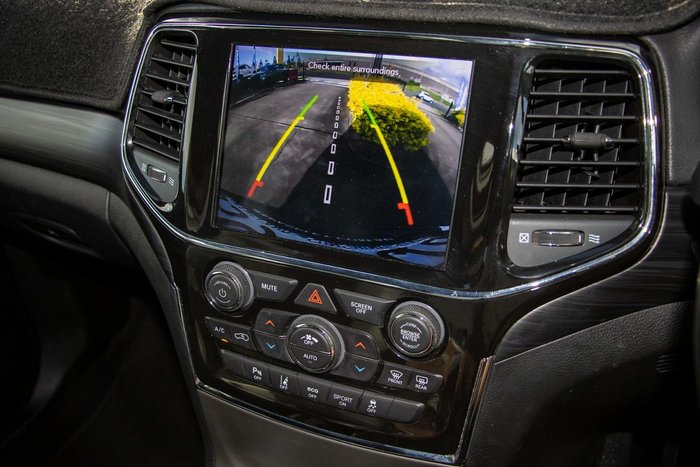 2021 Jeep Grand Cherokee Night Eagle