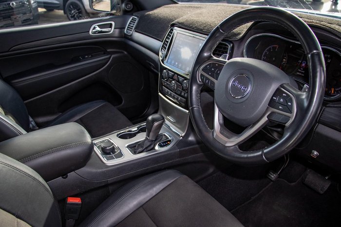 2021 Jeep Grand Cherokee Night Eagle