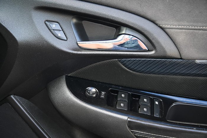 2013 Holden Commodore SS V